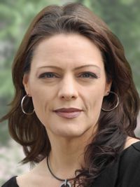 Dr. Alexandra Lenhard